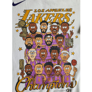 Men's Size Large Nike 2020 Los Angeles Lakers NBA Finals Champions T-Shirt